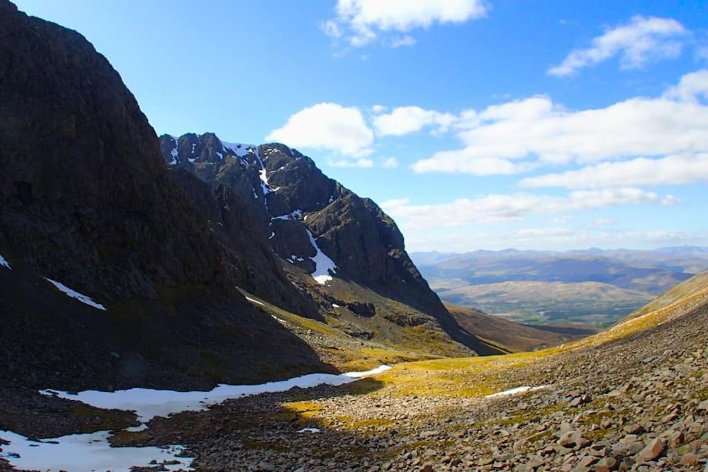 Wild Nurture Eco Luxury Offgrid Log Cabin Fort William Buitenkant foto
